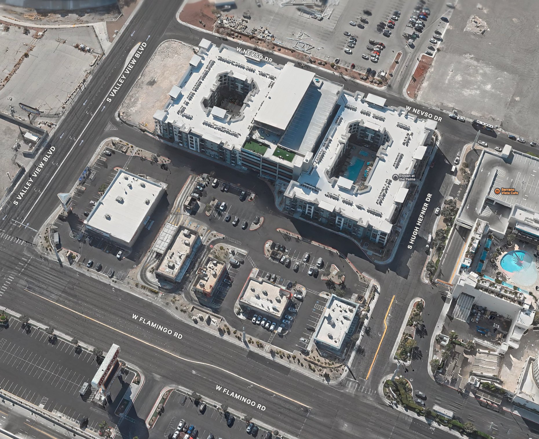 3883 Flamingo Center